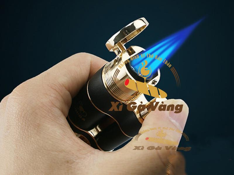 3 tia lửa mạnh mẽ và thẳng tắp